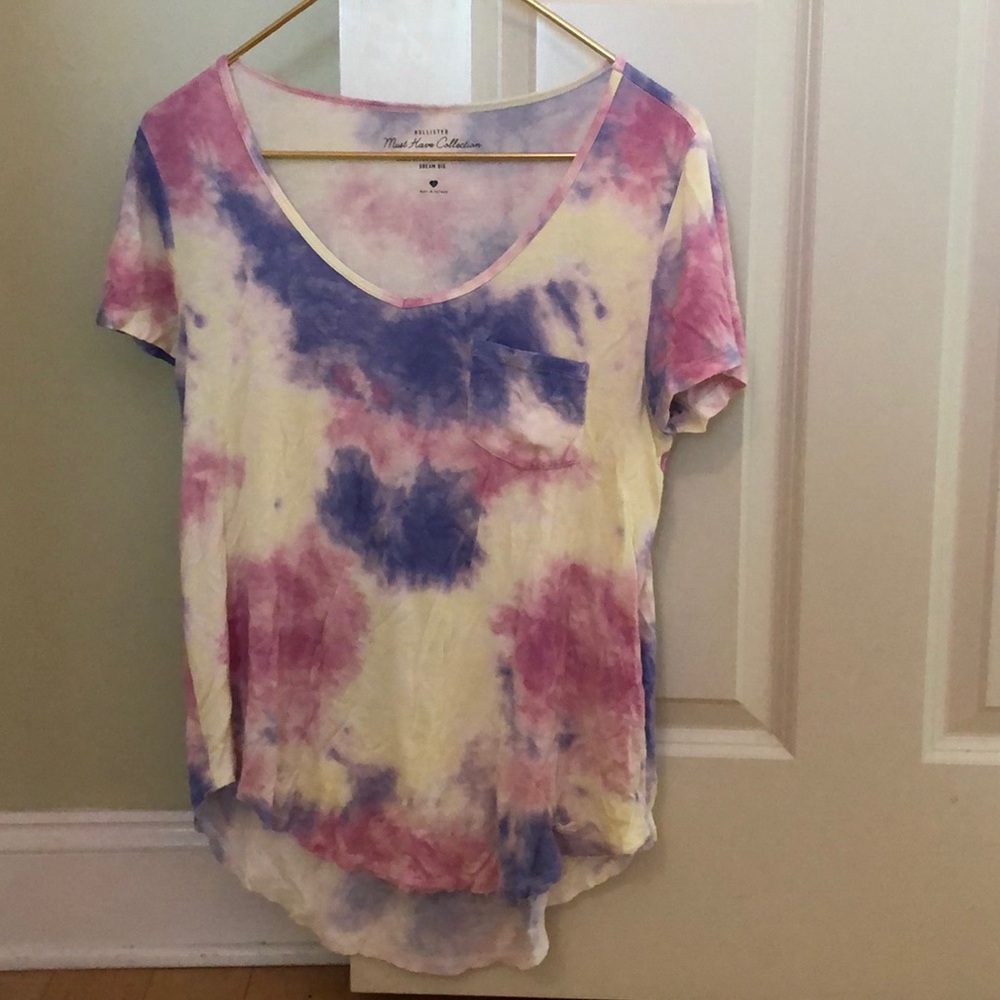 Tie-dye Hollister t-shirt